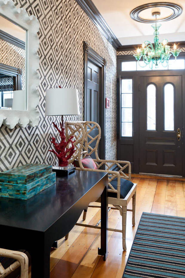 eclectic-entry