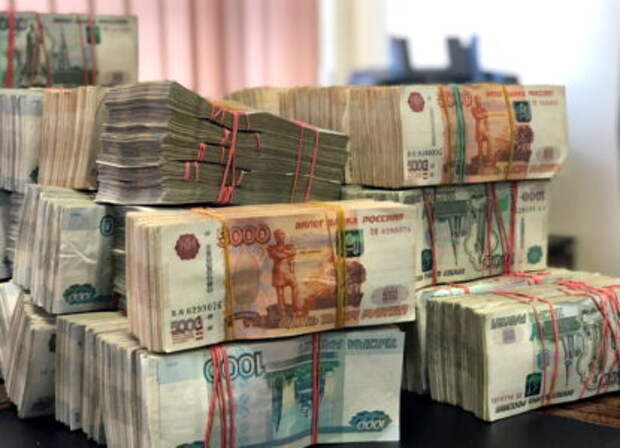 17 триллионов рублей под матрасами россиян: есть объяснение