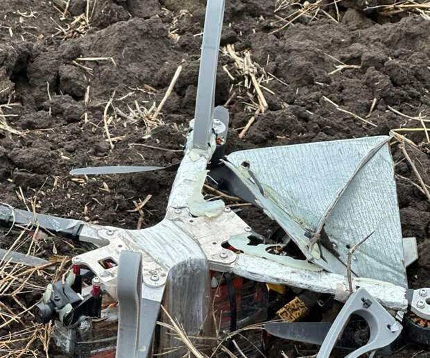 Боец ВСУ Мори предсказал нехватку FPV-дронов из-за подорожания оптоволокна