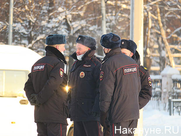 Полиция 2020. Полиция МВД. Некомплект в МВД. Полиция приехала. Полиция место работы.