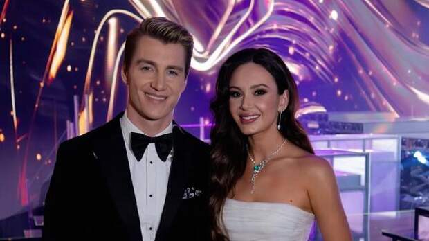 Сразила красотой: редкий снимок моложавой тещи Алексея Воробьева