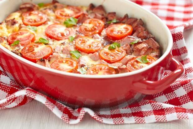 Запеканка с сосисками Запеканка с сосисками