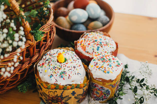 Священник Моисеев: в Пасху можно пить алкоголь в умеренном количестве