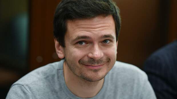 Илья Яшин решил уйти с поста главы Красносельского района Москвы 