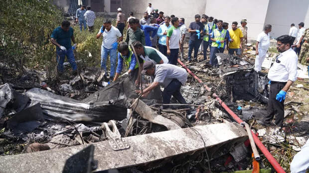В полиции сообщили, что в результате крушения Boeing в Индии никто не выжил