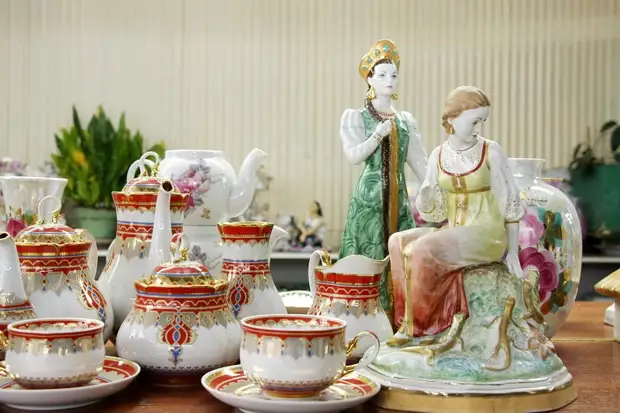 Чем знаменита на весь мир фарфоровая империя семьи Кузнецовых: Дулевский фарфор