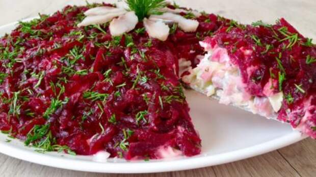 Конкурент «Шубы»: салат «Норвежский каприз»