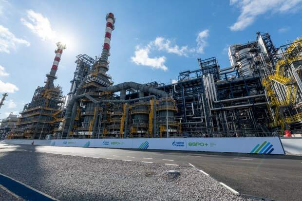 Новейший комплекс переработки нефти «Евро+» запущен в 2020 году / Фото: Денис Гришкин, пресс-служба мэра и правительства Москвы