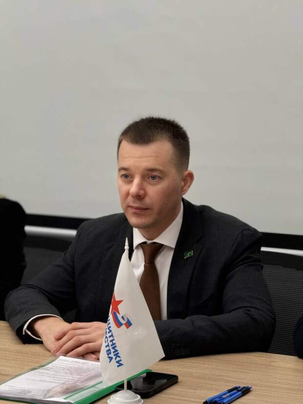 В фонде "Защитники Отечества" по Адыгее состоялась встреча с участником "Времени Героев" Сергеем Ковалевым