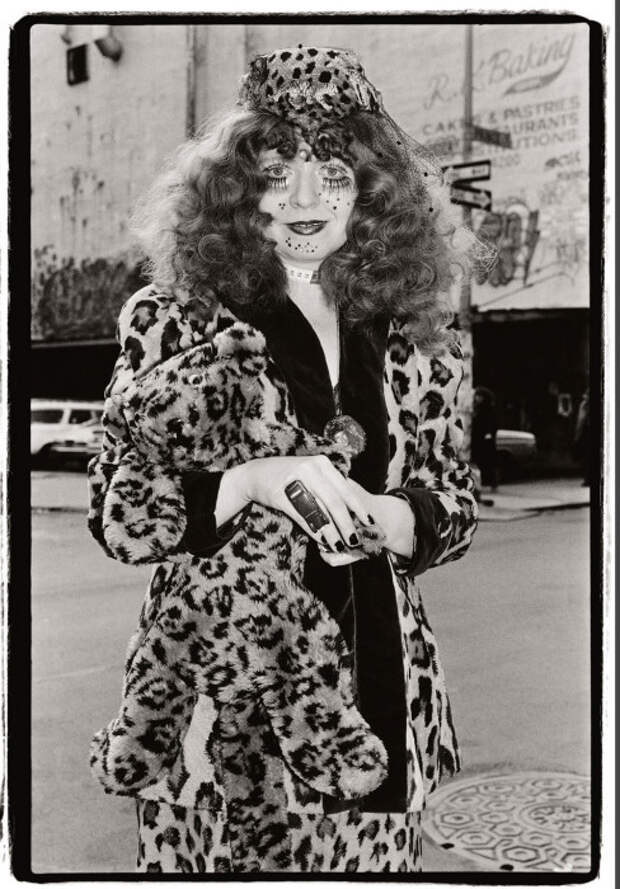 Элке Кошка, Нью-Йорк, 1983 год. Автор: Amy Arbus.
