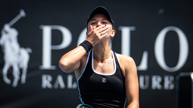 «Главная героиня»: Селехметьева выбила Бадосу с Australian Open, Хачанов повторил достижение Федерера