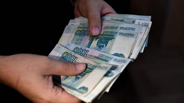 Мэр провинциального городка в Кировской области признался, что получает около 60 тыс. рублей в месяц