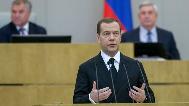 Медведев предупредил Запад о последствиях возможного ввода войск НАТО на Украину