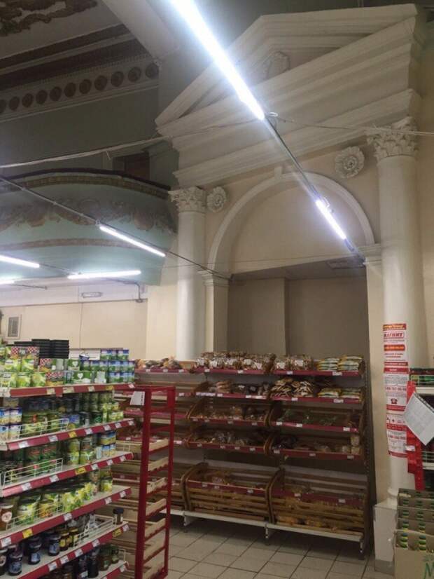 Магнит всех победит, или как Дом культуры Орска в магазин превратился Магнит всех победит, или как Дом культуры Орска в магазин превратился