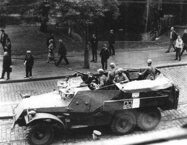 Настоящий боевой автобус. БТР-152
