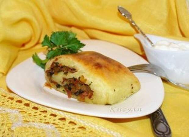 Мекленбургский картофельный рулет со шкварками