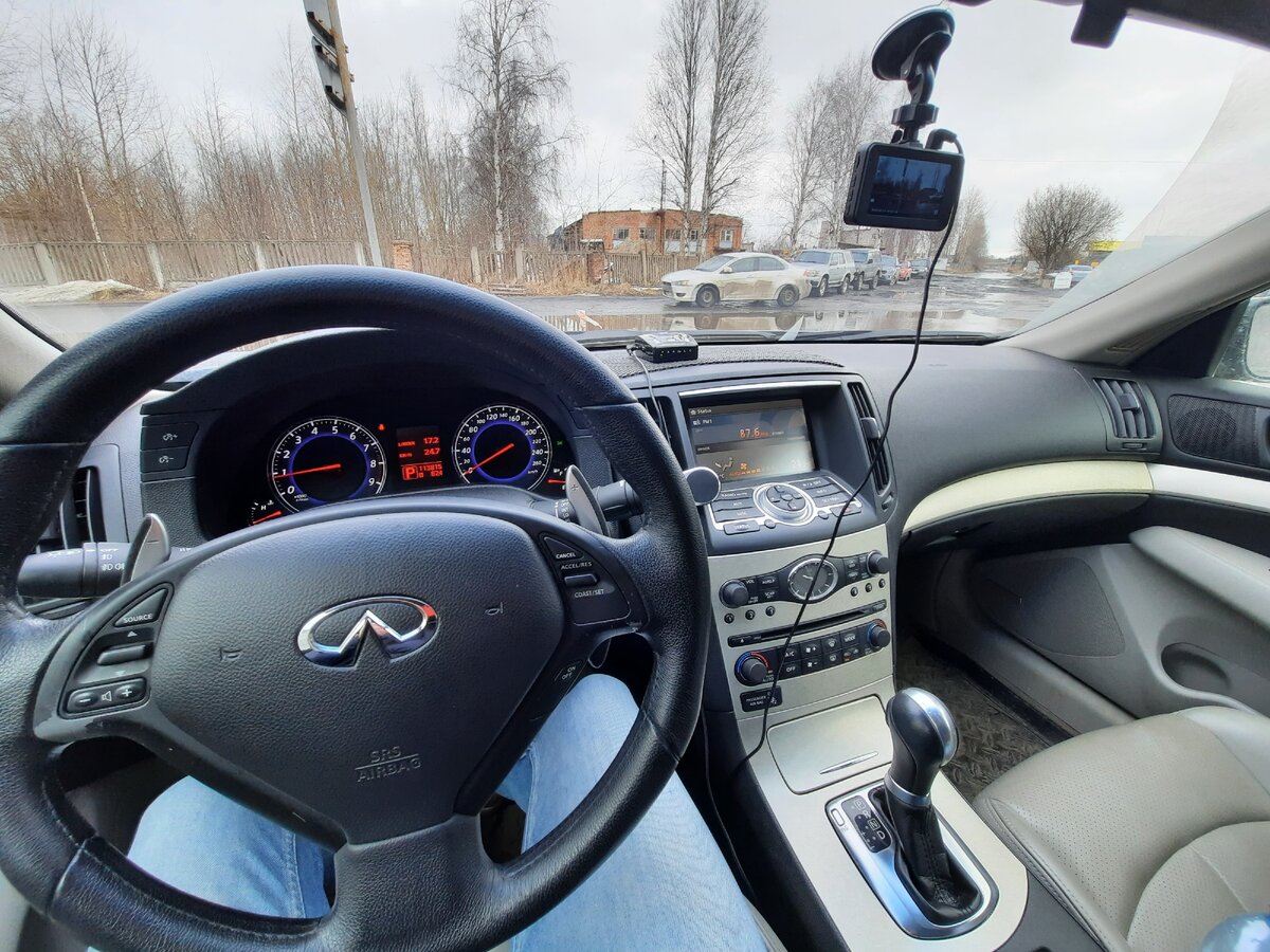 Купил на последние деньги старый INFINITI с налогом 50.000 рублей в год. Или куда приводят мечты!