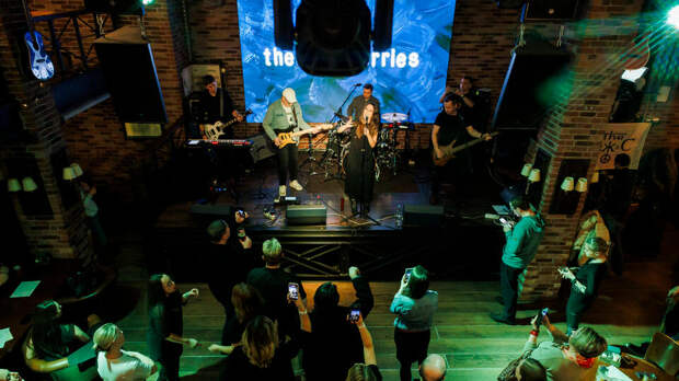 Верните мне мои нулевые: радио ROCK FM кардинально изменило плейлист