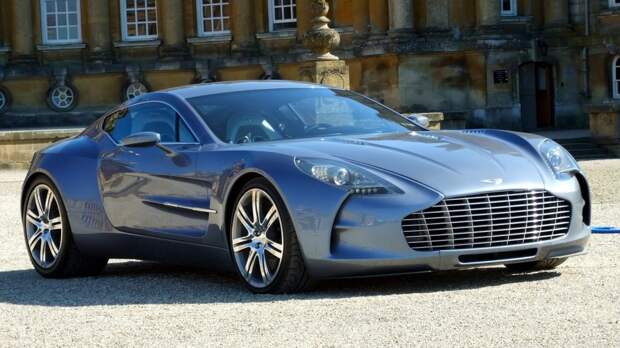 Результат пошуку зображень за запитом "Aston Martin One-77 и Ferrari LaFerrari"