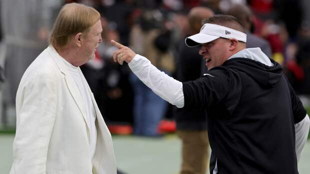 Josh McDaniels Mark Davis