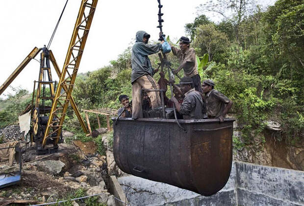 Детский труд на шахтах в Индии