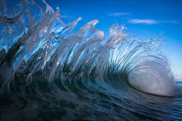 the force of the waves in the photography of matt burgess 6