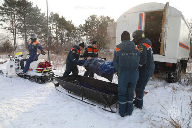 Спасатели и пожарные МЧС России в Приамурье отработали действия в случае возникновения нештатных ситуаций на автомагистралях