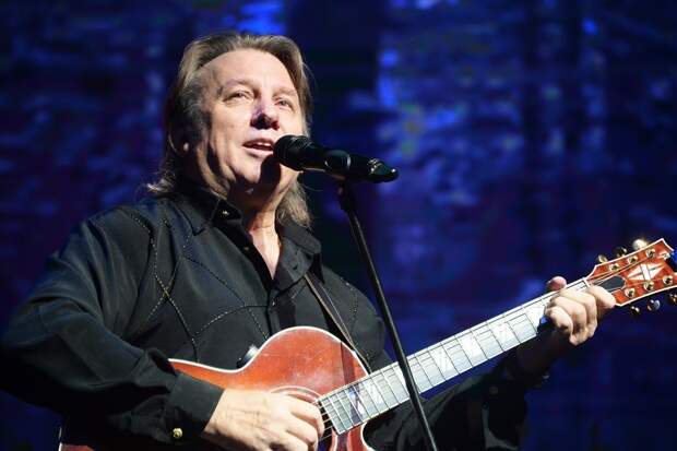 «Немножко из другой когорты»: Юрий Лоза высказался о назначении Богомолова и.о. ректора Школы-студии МХАТ