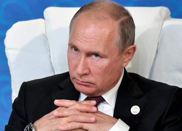 Путин решил не поздравлять с Новым годом Зеленского и Зурабишвили