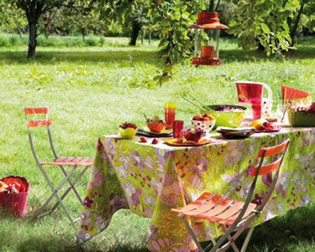 french-summer-outdoor-table-set12.jpg