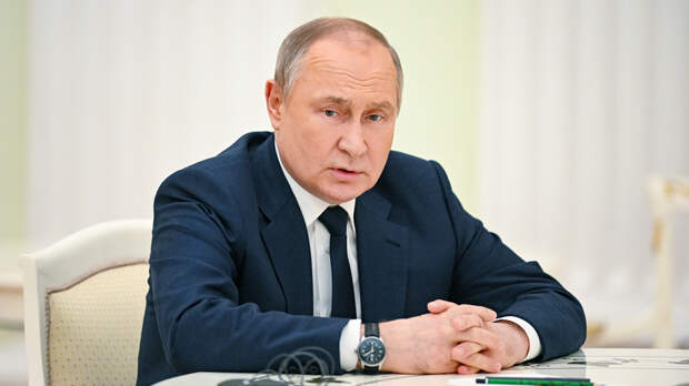 Путин: России нужно начать производить и, возможно, размещать РСМД