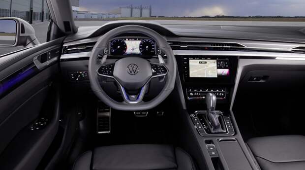 Volkswagen Arteon R-line поступил в продажу