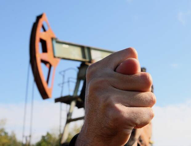 В JPMorgan Chase & Co. спрогнозировали подорожание нефти из-за антироссийских санкций