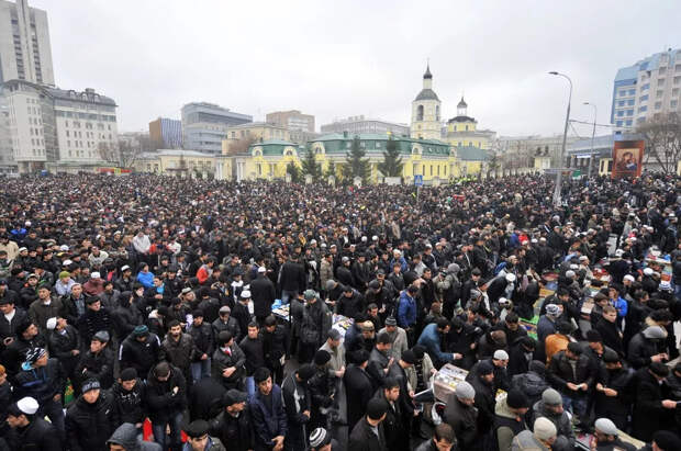 Закон Матвейчева зачистит Москву от либералов, не признающих Крым