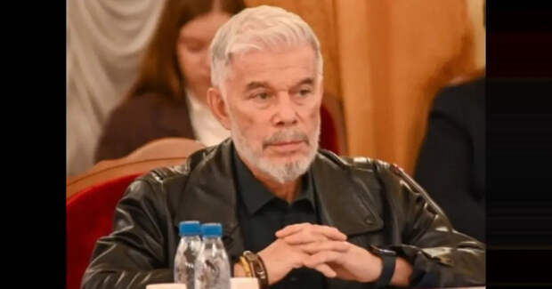 Экс-директор Олега Газманова рассказал, что певец годами уходил от налогов