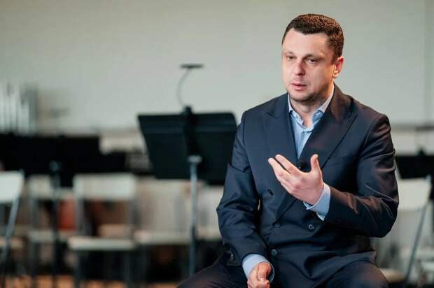 Дирижер Михаил Голиков рассказал, как спасал оркестр во время теракта в «Крокусе»