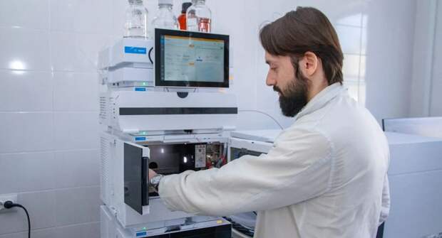 Астраханские эксперты смогут выявлять микроскопические следы токсинов в продуктах