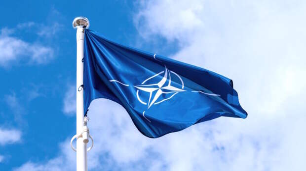 Косово находится "всего в одном шаге" от вступления в НАТО