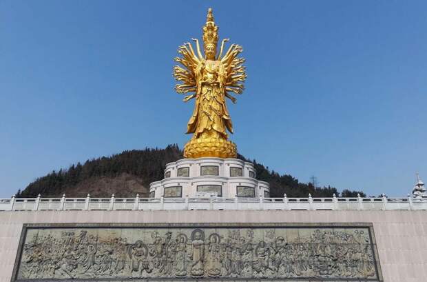 Тысячерукая Гуаньинь, китайская богиня милосердия. Высота монумента — 99 м в мире, высота, красота, люди, памятник, подборка, статуя, факты