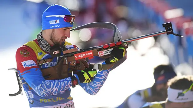 Бронза с падением: Логинов стал третьим в гонке преследования на этапе КМ по биатлону в Поклюке