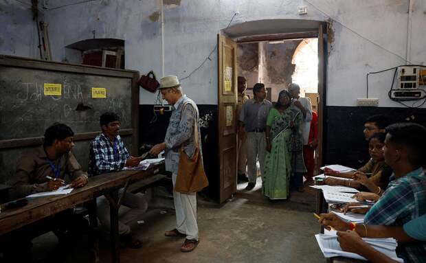 Кастовый вопрос и дипфейки раскололи Индию в разгар выборов