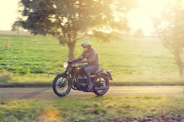 Увеличить Спецверсия Kawasaki W800 - Фото 1