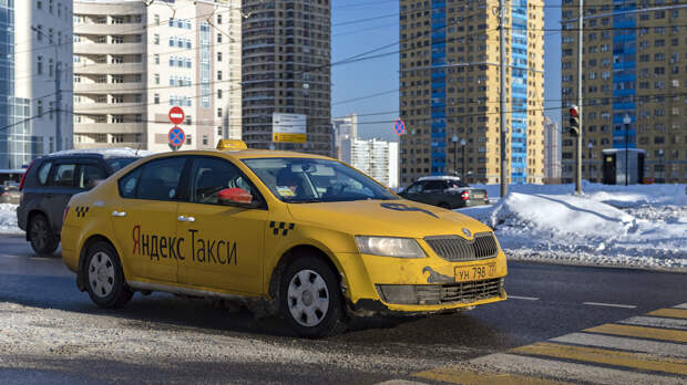 В Новосибирске журналистка заявила об избиении водителем "Яндекс.Такси"