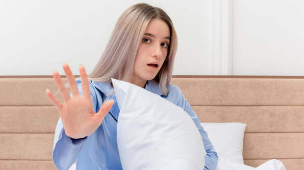 Кладите деньги под матрас: мошенники обкатывают на россиянах новую схему обмана