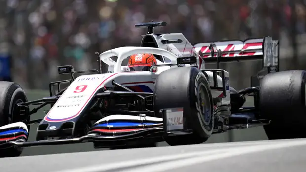 Косаченко назвала безумием решение Haas расторгнуть контракт с Мазепиным