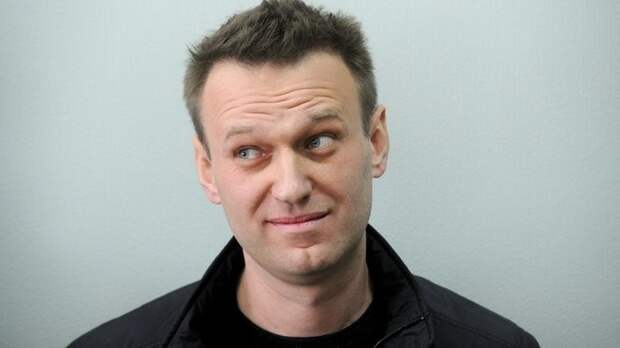 Сатановский выдал послание Навальничихе: "А чего ж вы, касатики, там, где вам хорошо, не живёте?"