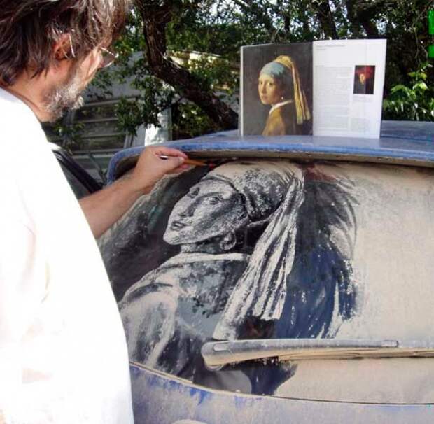 Искусство на грязных автомобилях
