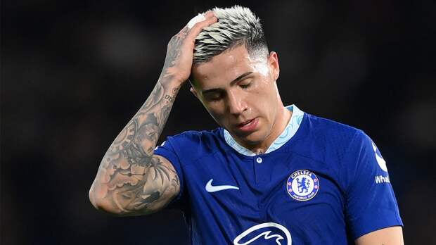 «Ты не должен надевать футболку «Челси». Оби Микель раскритиковал Энцо Фернандеса