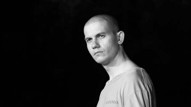 В Петербурге простились с солистом Shortparis Николаем Комягиным