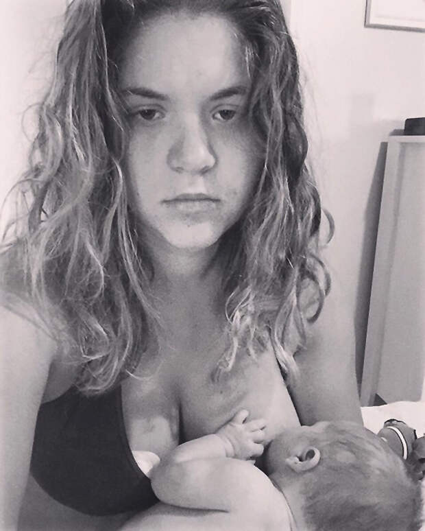 postpartum-selfie-diaper-labor-birth-amanda-bacon-3